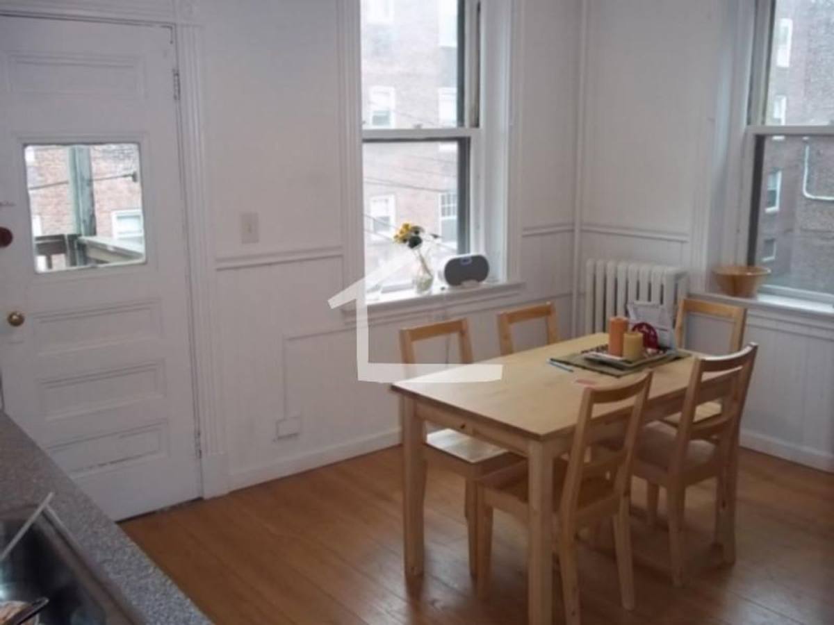 Apartment for rent at 6 Euston St #5, Brookline, MA 02446