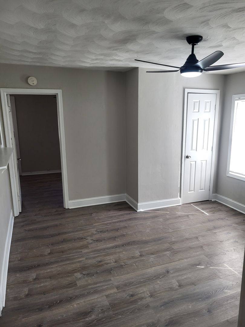 Apartment for rent at 905 Hayes St, Norfolk, VA 23504