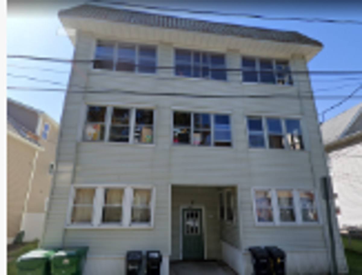 Apartment for rent at 17 & 27 Adams St, Chicopee, MA 01013