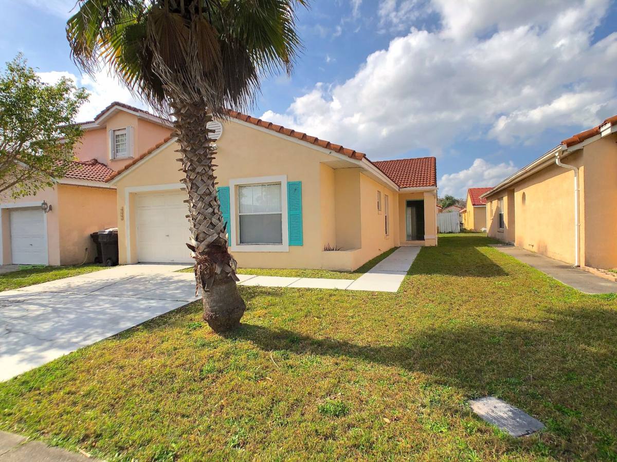 House for rent at 2298 Santa Lucia St, Kissimmee, FL 34743
