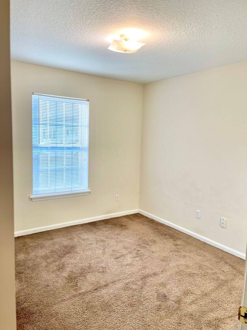House for rent at 409 Lawnwood Court, Kingsland, GA 31548