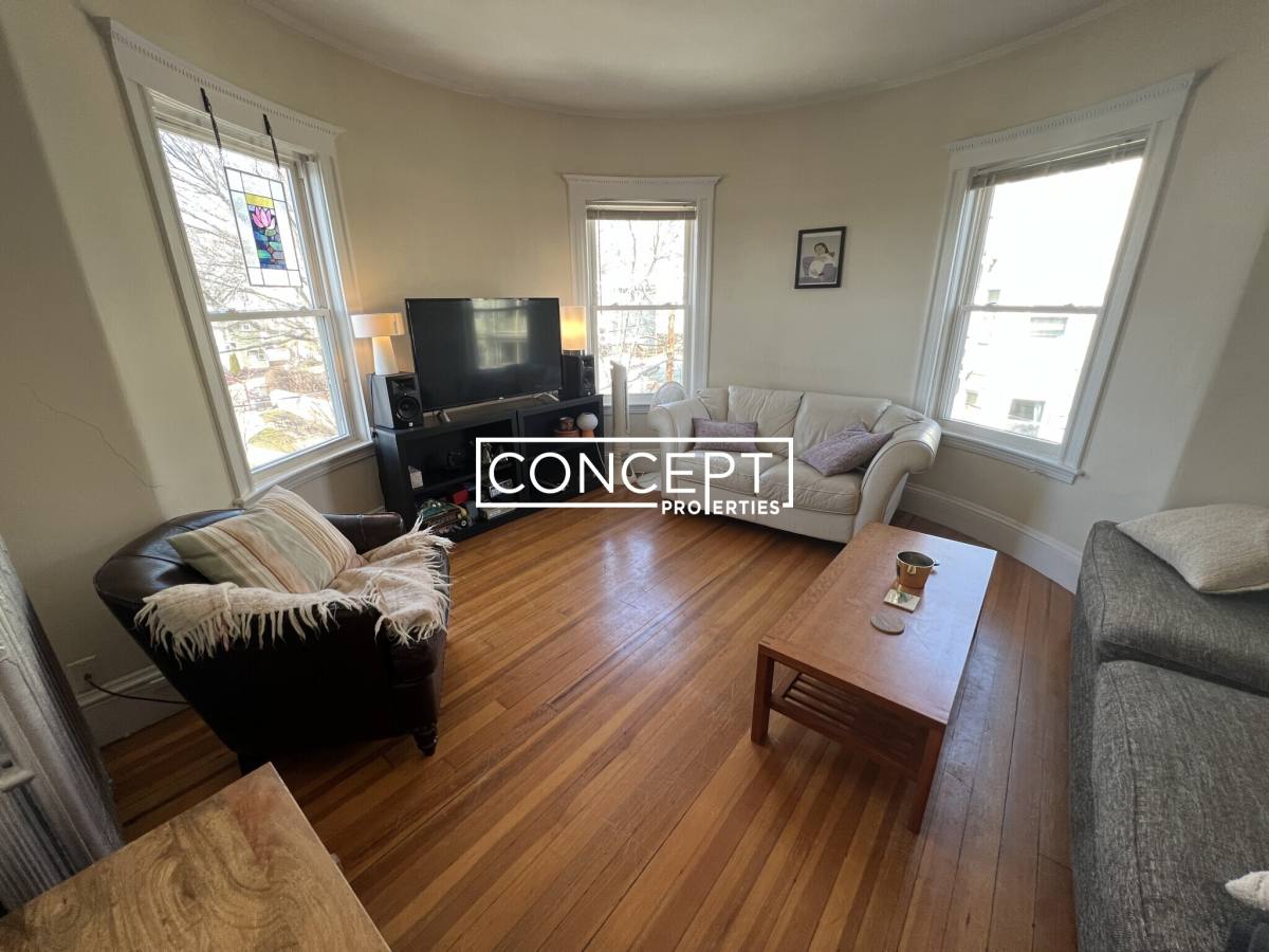 House for rent at 51 Ibbetson St #3, Somerville, MA 02143