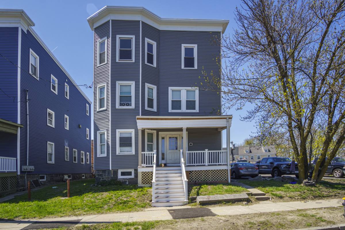 Apartment for rent at 12 Redfield St #3, Dorchester, MA 02122