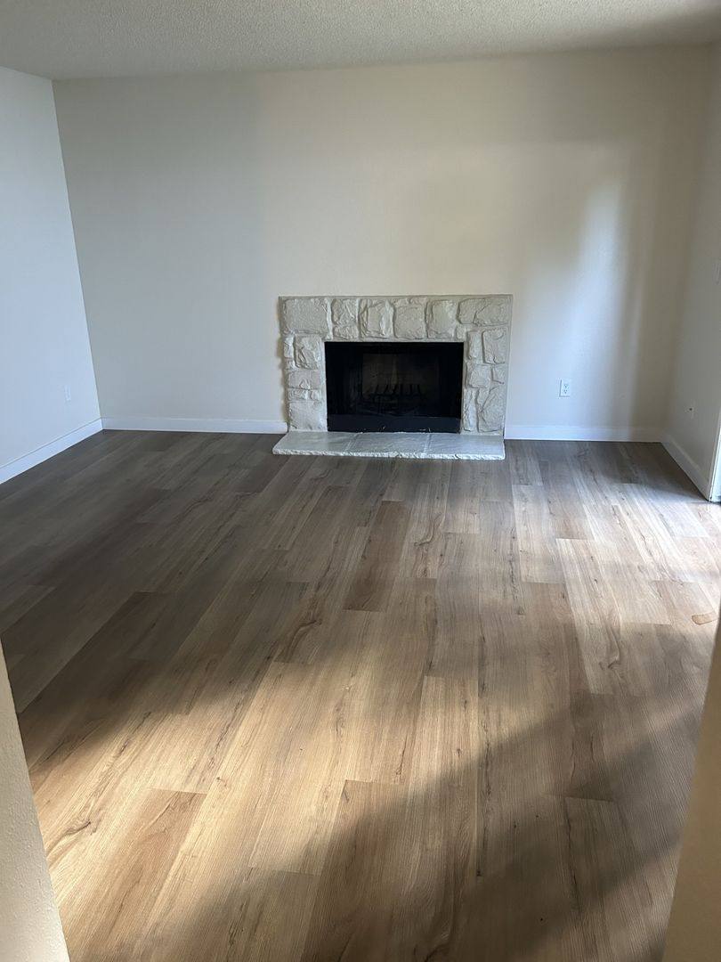 Apartment for rent at 34035 First Place S, Federal Way, WA 98003