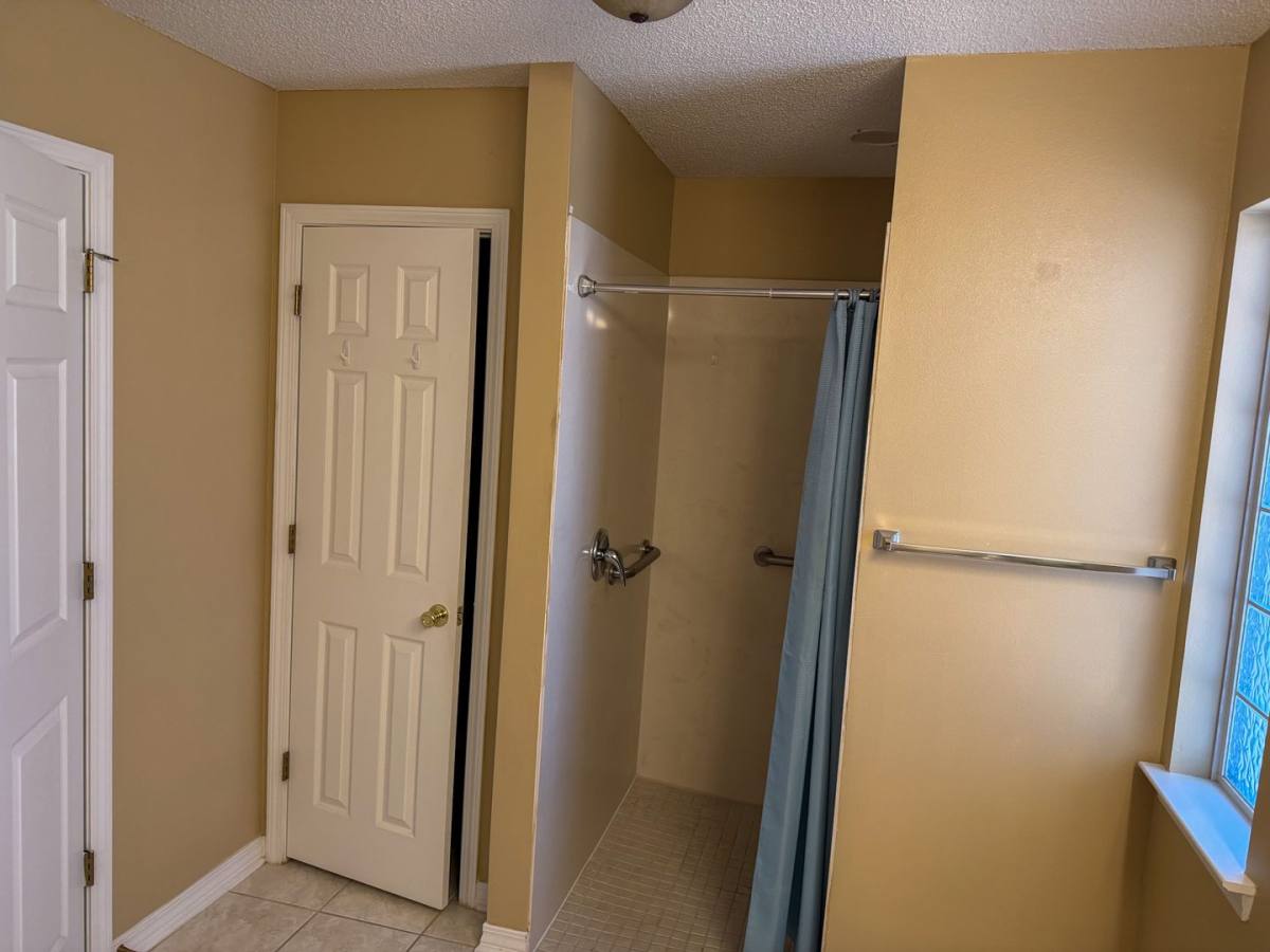 House for rent at 4697 Love Grass Lane, Crestview, FL 32539