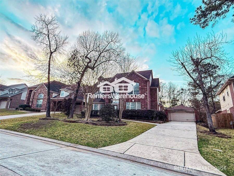 House for rent at 79 W Shale Creek Circle, Spring, TX 77382