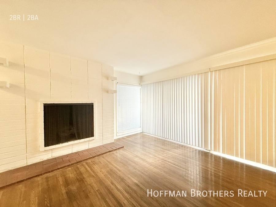 Apartment for rent at 11950 Laurelwood Dr #1, Studio City, CA 91604