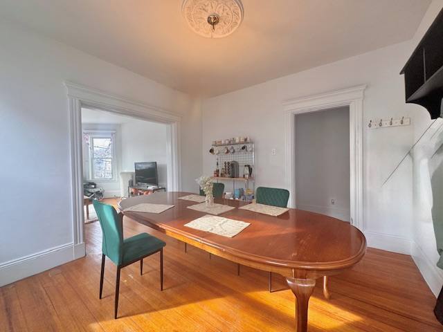 Apartment for rent at 98 Cypress St #3, Brookline, MA 02445