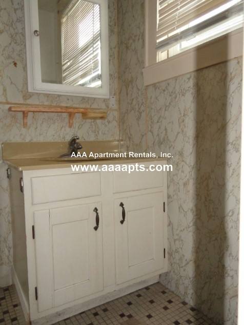 Apartment for rent at 25 Chestnut St #3, Everett, MA 02149