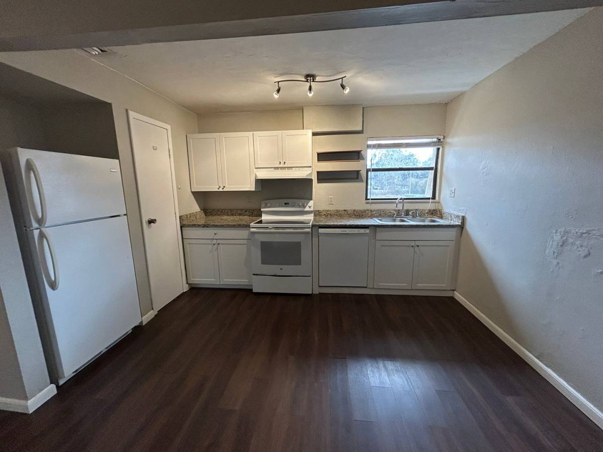 Condo for rent at 2811 SW Archer Rd #C-18, Gainesville, FL 32608