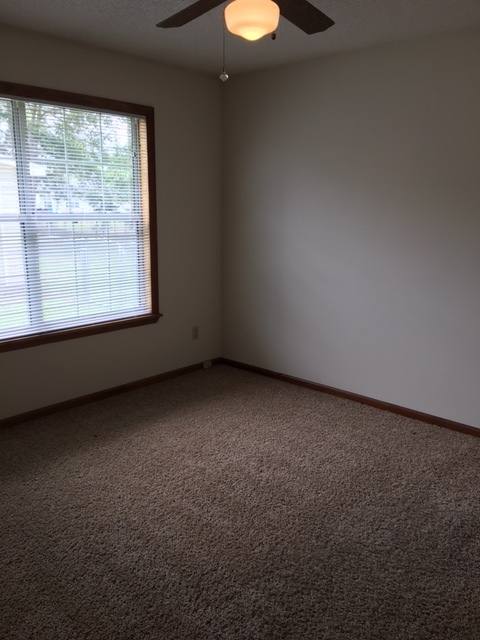 Apartment for rent at 2314 A Pineview Dr, Valdosta, GA 31602