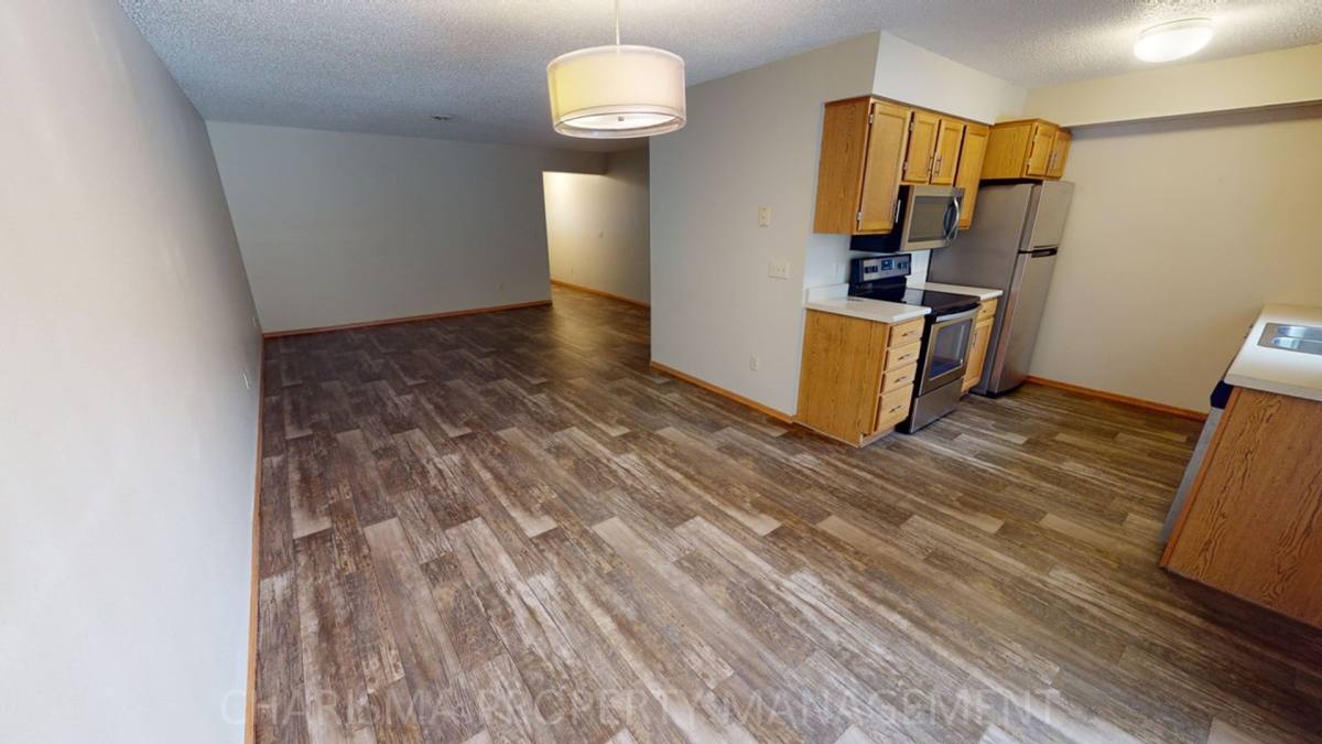 Apartment for rent at 620 626 N Sycamore Ave, Sioux Falls, SD 57103