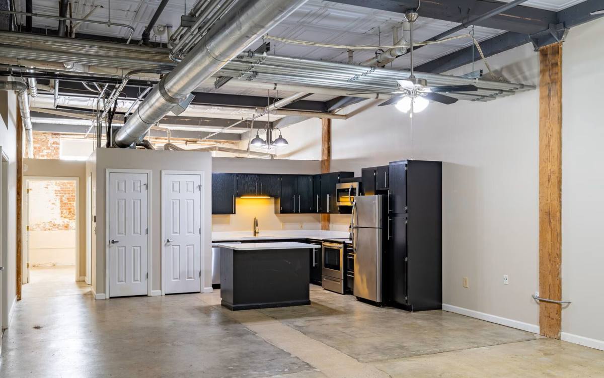 Apartment for rent at 308 Rock St, Little Rock, AR 72202
