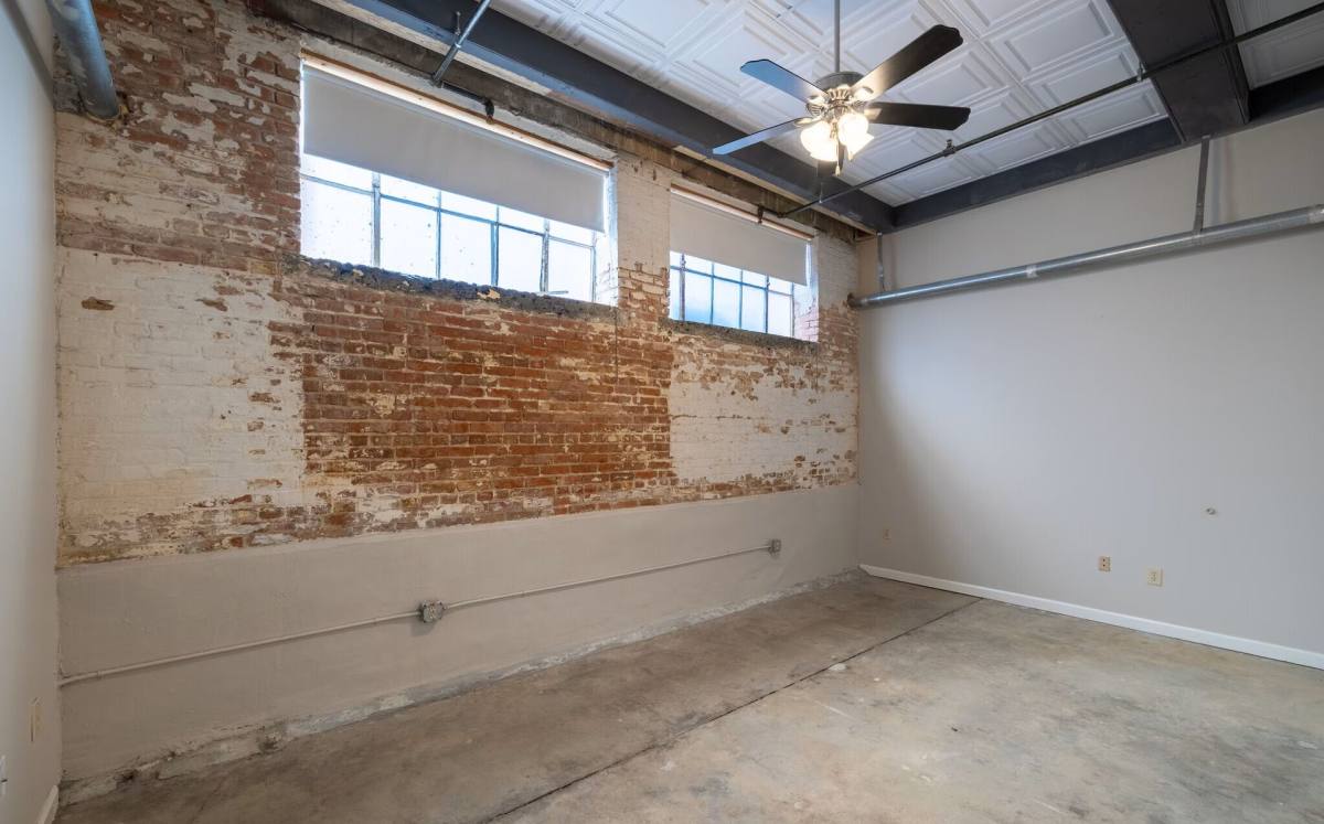 Apartment for rent at 308 Rock St, Little Rock, AR 72202