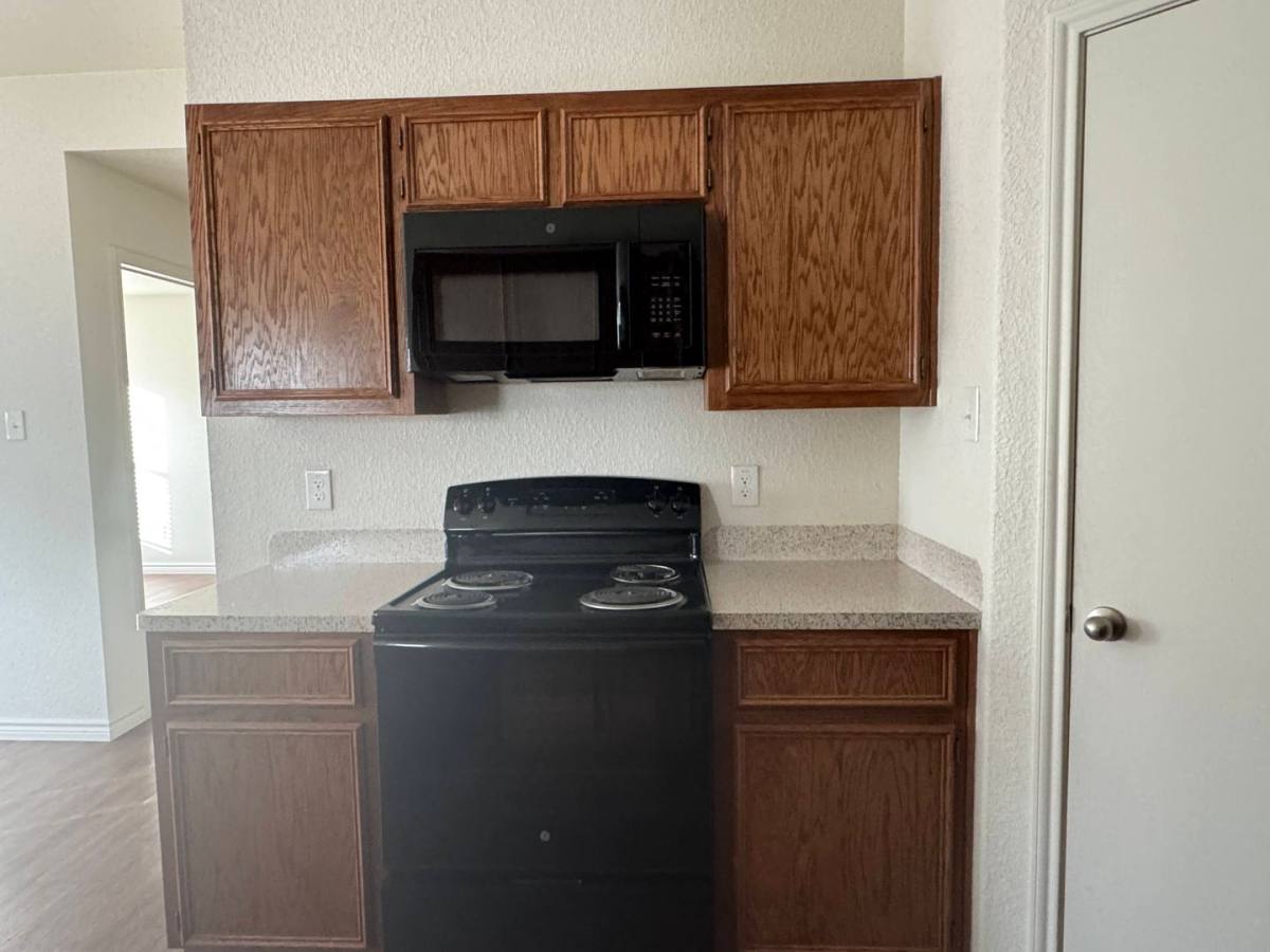 Apartment for rent at 1537 Justin Loop, Killeen, TX 76543