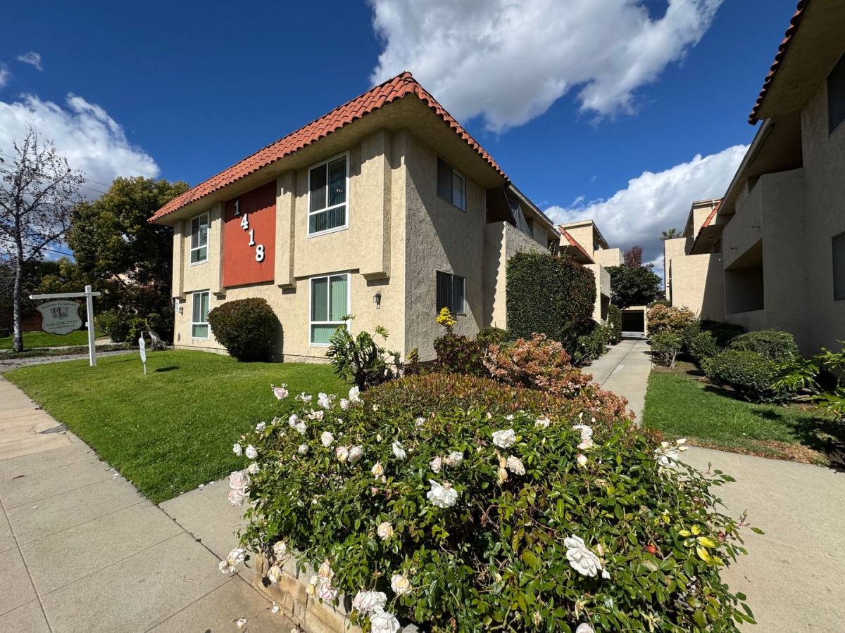 Apartment for rent at 1418-1422 Bank St, South Pasadena, CA 91030