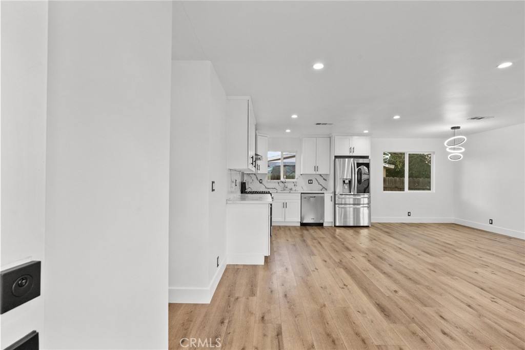 Apartment for rent at 12869 Norris Ave, Sylmar, CA 91342