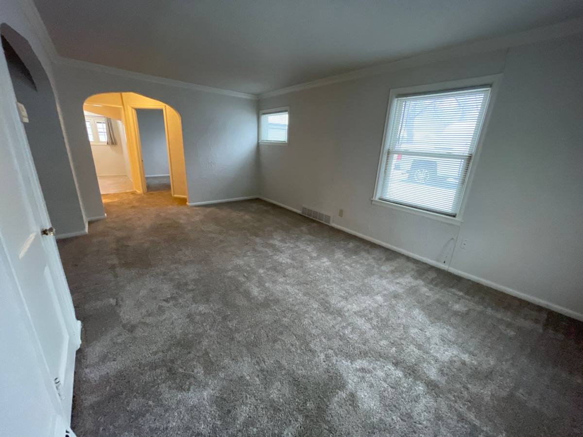 Apartment for rent at 1214 14th Ave N, Fargo, ND 58102