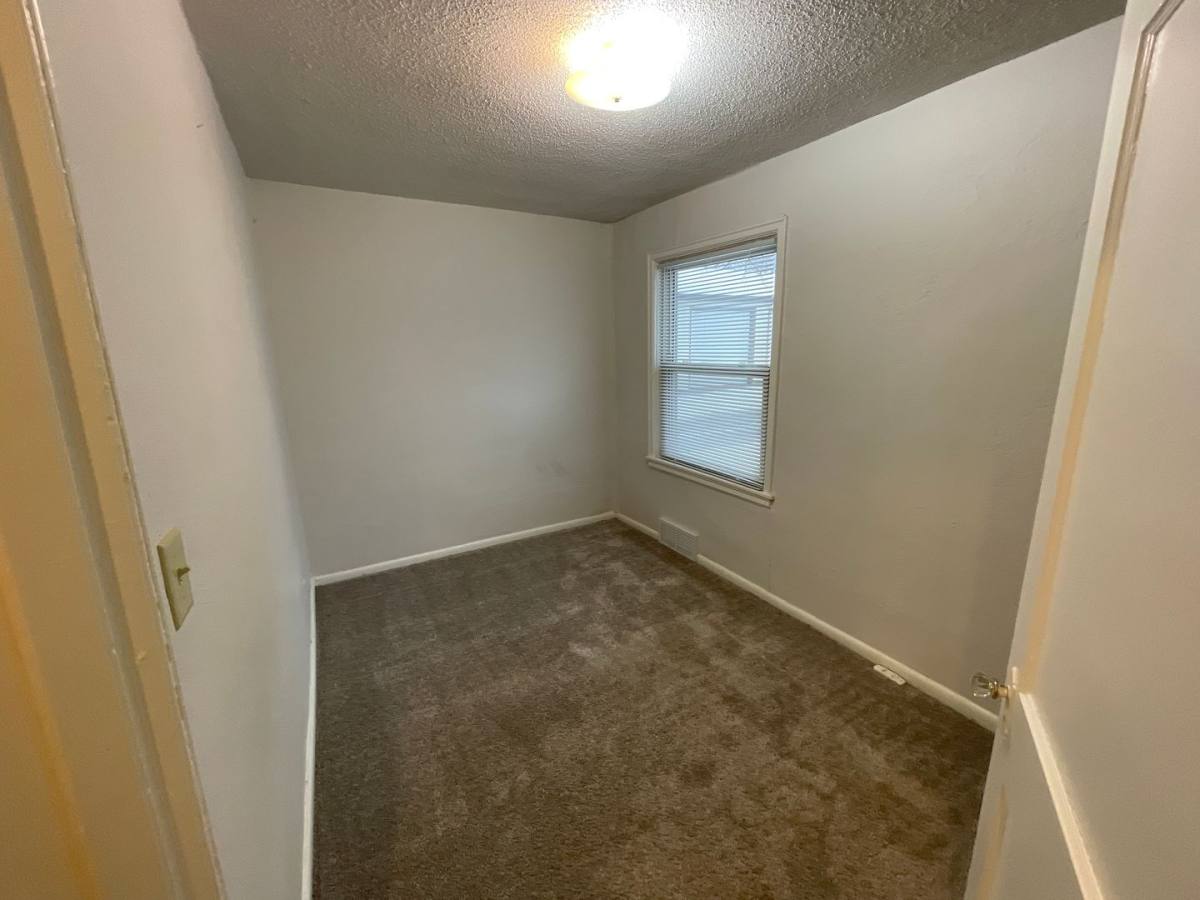 Apartment for rent at 1214 14th Ave N, Fargo, ND 58102