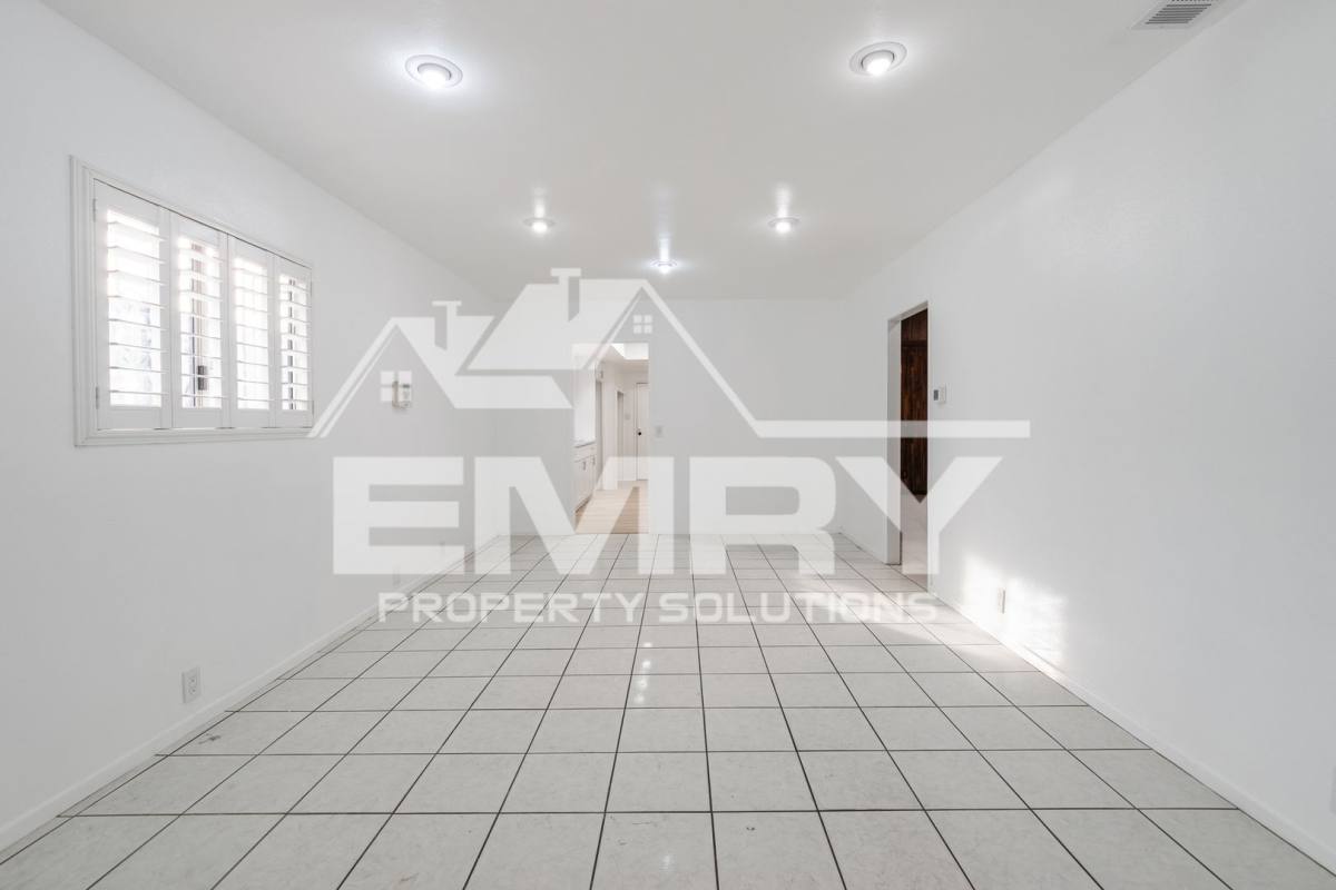 Apartment for rent at 6221 Fishburn Ave, Bell Gardens, CA 90201