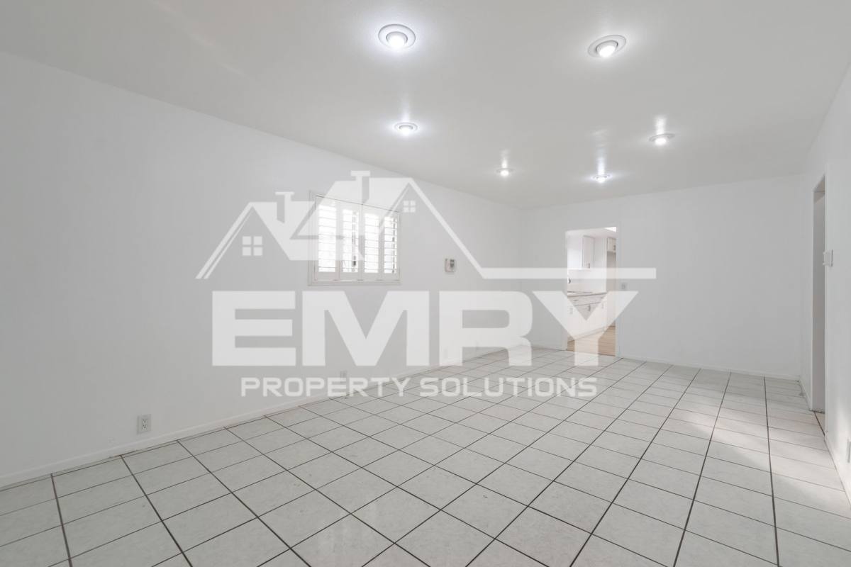 Apartment for rent at 6221 Fishburn Ave, Bell Gardens, CA 90201