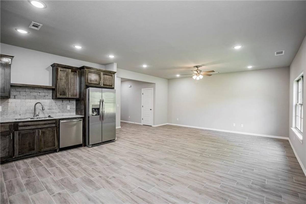 House for rent at 1903-B Azlin Place, Siloam Springs, AR 72761