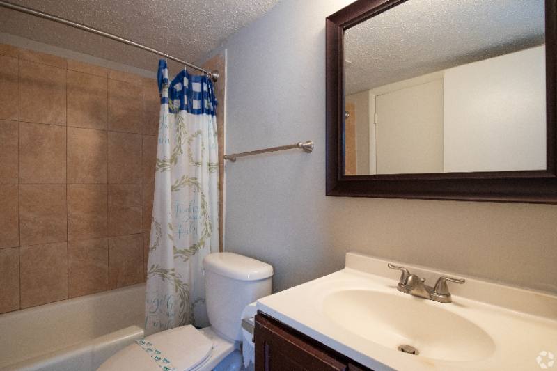 Apartment for rent at 3809 W Iowa St #3, Tampa, FL 33616