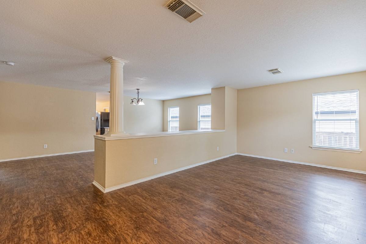 House for rent at 416 Irongate Ridge, San Antonio, TX 78253