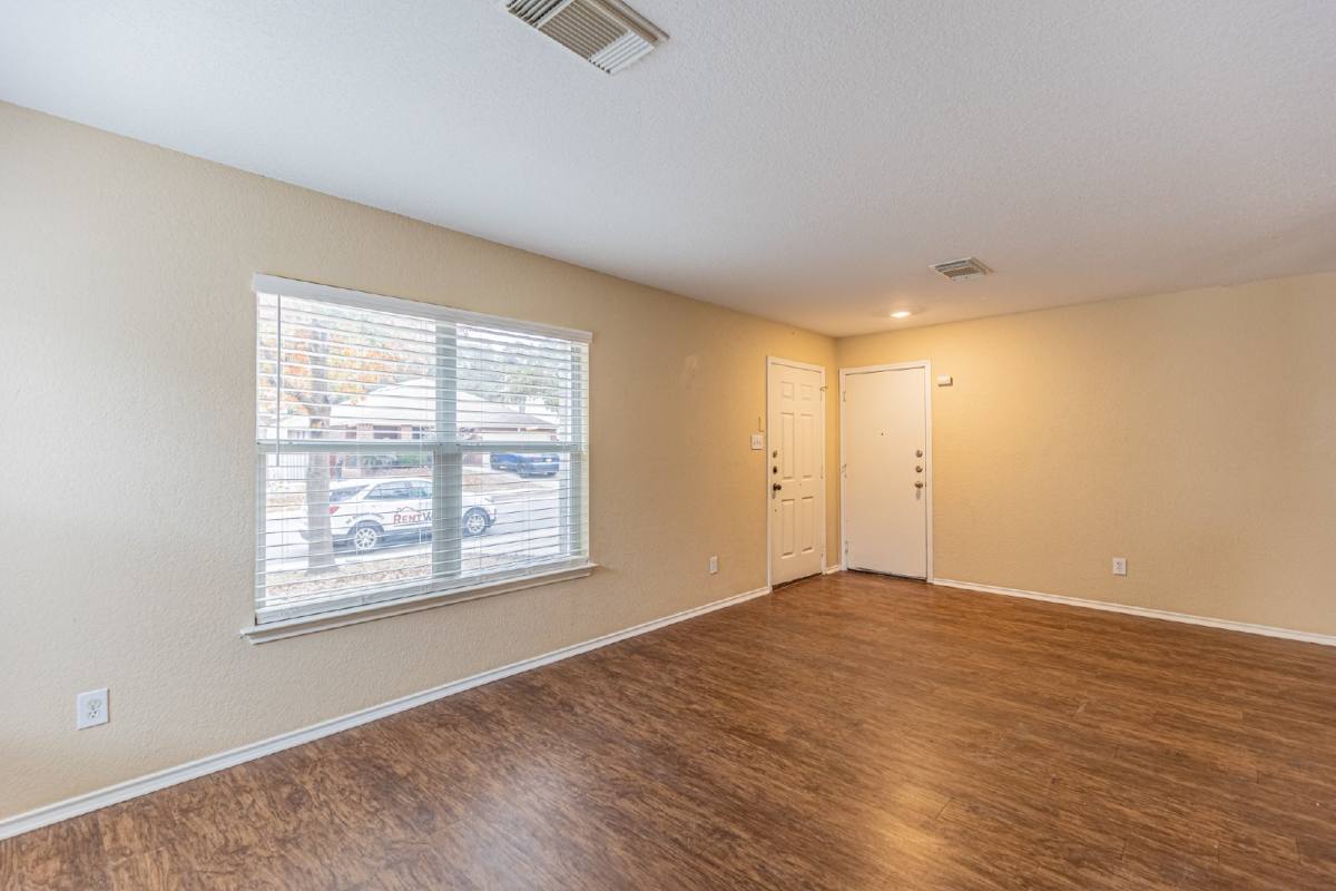 House for rent at 416 Irongate Ridge, San Antonio, TX 78253