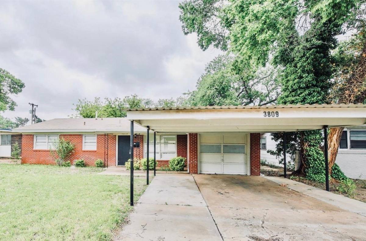 House for rent at 3809 25th St, Lubbock, TX 79410