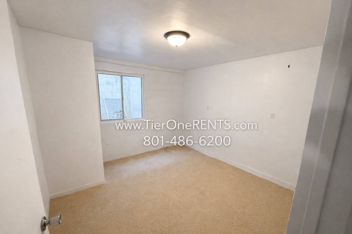 Townhouse for rent at 2713 S 9200 W #B, Magna, UT 84044