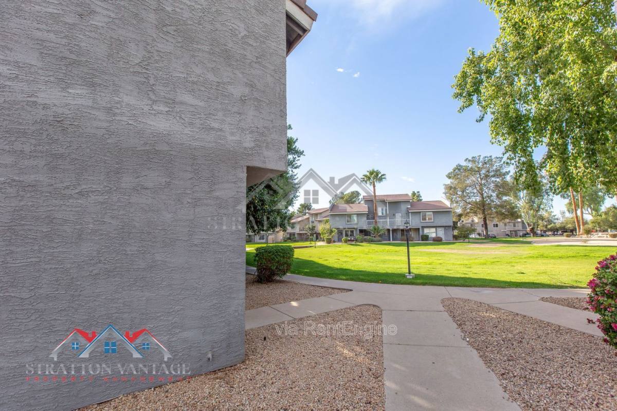 Condo for rent at 19601 N 7th St #1103, Phoenix, AZ 85024