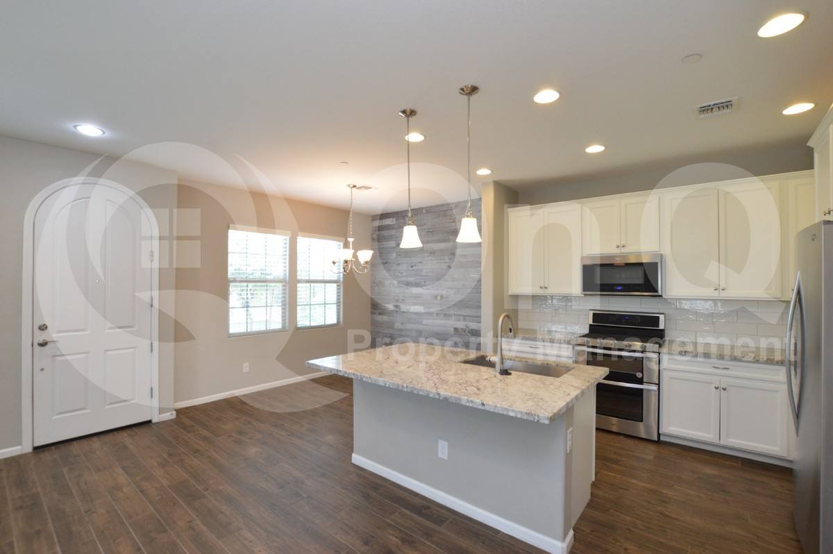 Condo for rent at 2477 W Market Place #34, Chandler, AZ 85248