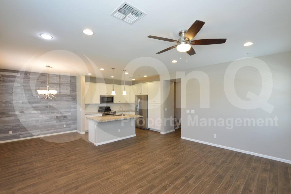 Condo for rent at 2477 W Market Place #34, Chandler, AZ 85248