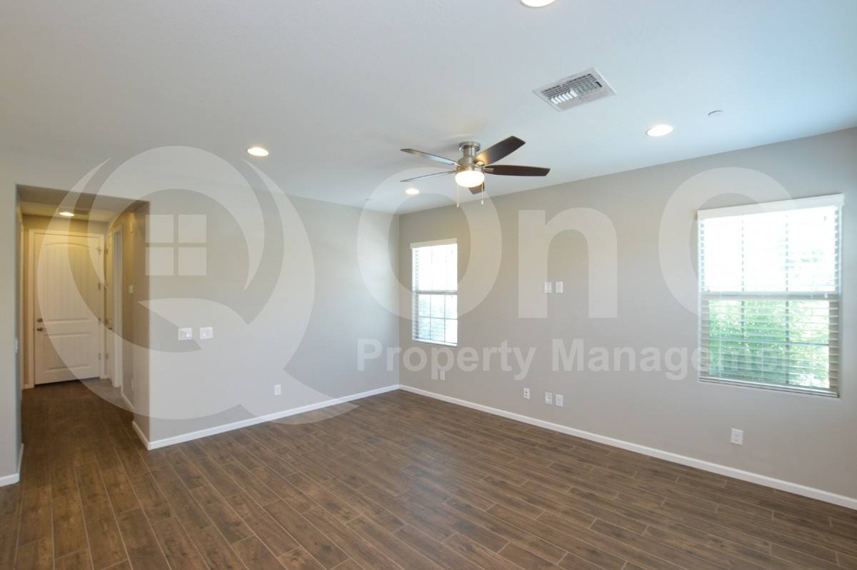 Condo for rent at 2477 W Market Place #34, Chandler, AZ 85248