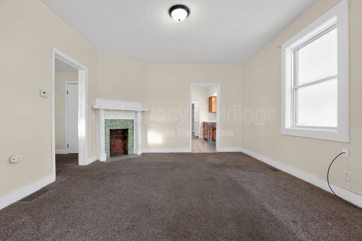 Apartment for rent at 388 Broaddus Ave #B, Clarksburg, WV 26301