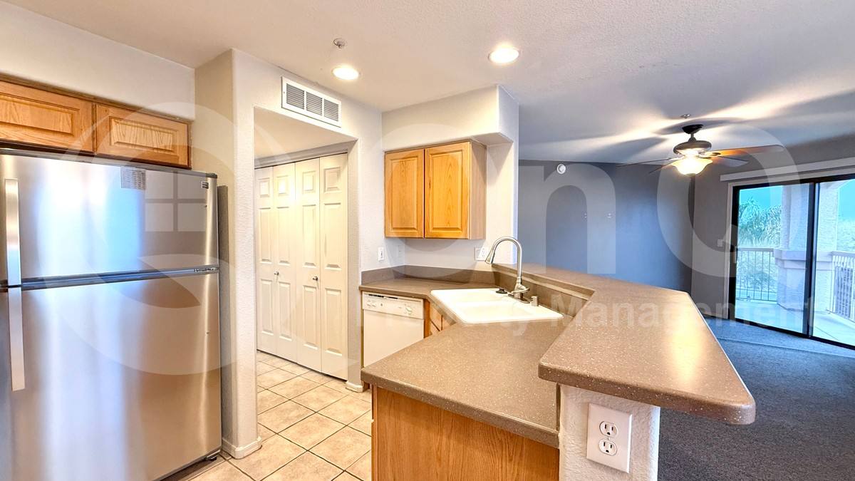 Apartment for rent at 16631 E El Lago Blvd #214, Fountain Hills, AZ 85268