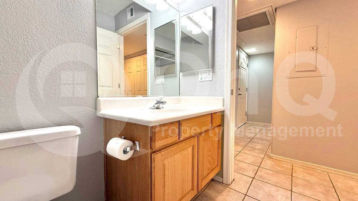 Apartment for rent at 16631 E El Lago Blvd #214, Fountain Hills, AZ 85268