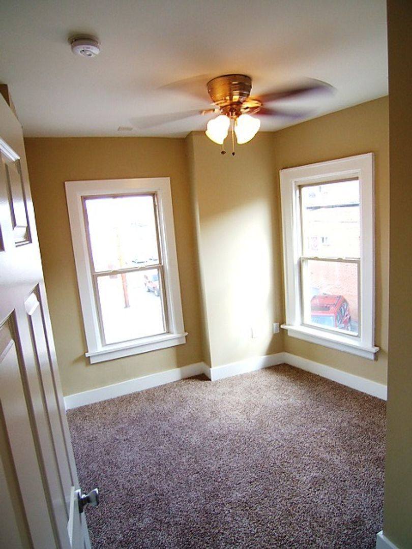 Apartment for rent at 1651 N Pearl St, Columbus, OH 43201
