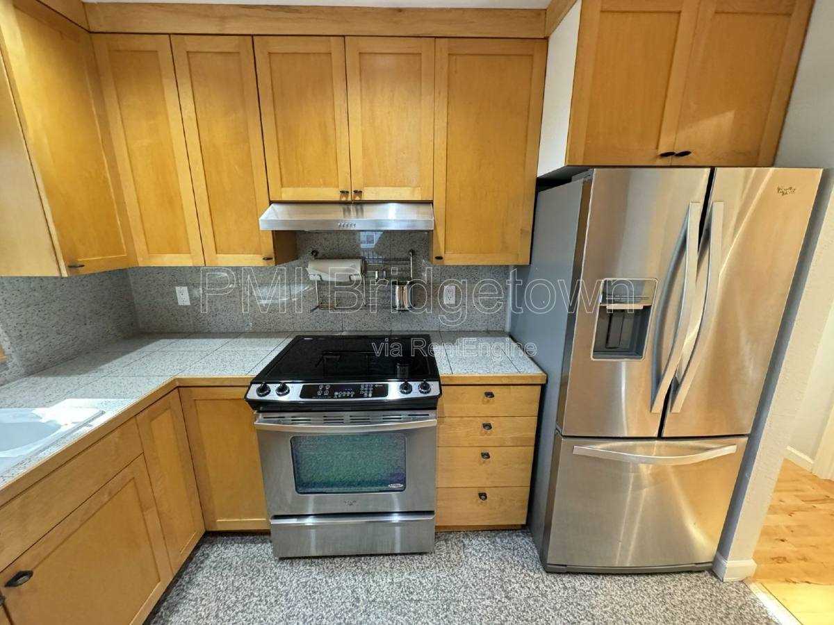 Apartment for rent at 307 Cervantes Circle, Lake Oswego, OR 97035