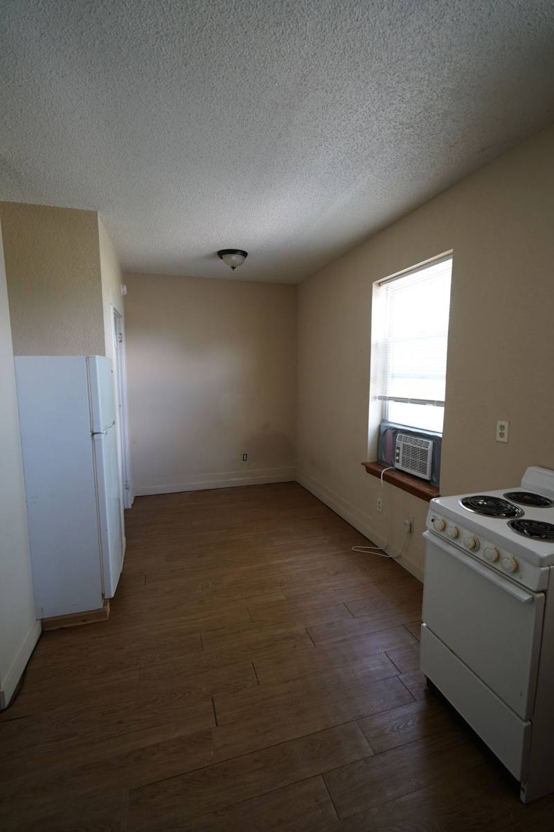 Apartment for rent at 1247 Ohio St #301, Lawrence, KS 66044