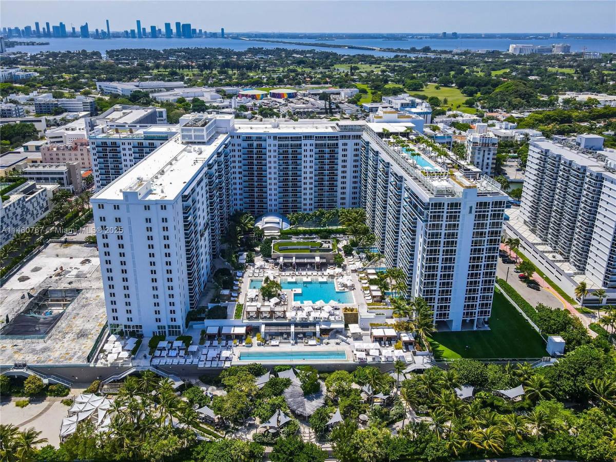 Apartment for rent at 2301 Collins Ave #1121, Miami Beach, FL 33139