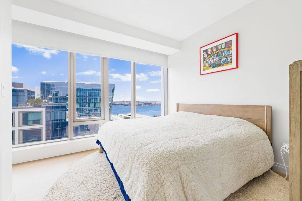Apartment for rent at 135 Seaport Blvd #2201, Boston, MA 02210