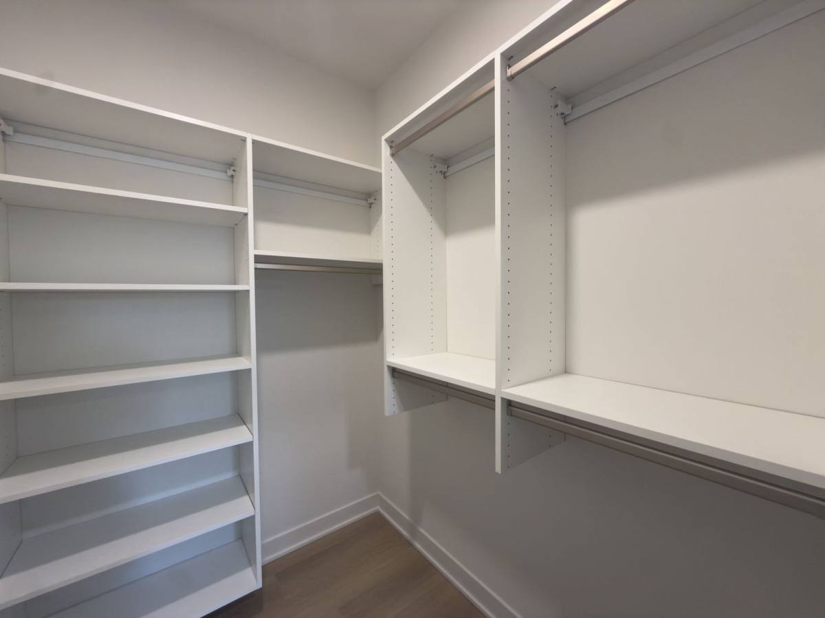 Apartment for rent at 1100 W Grand Ave #314, Chicago, IL 60642