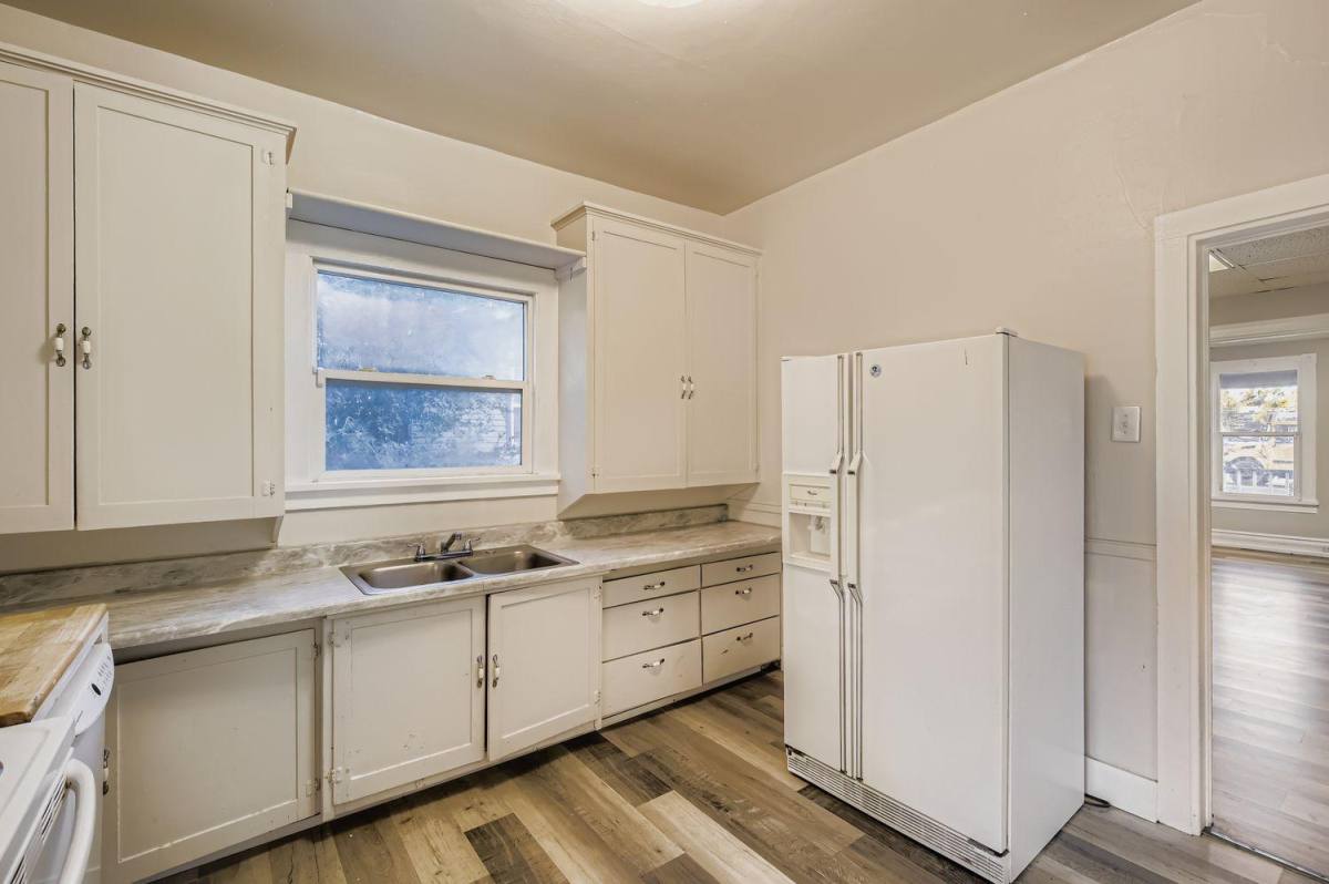 Apartment for rent at 1516 7th Ave #A, Greeley, CO 80631