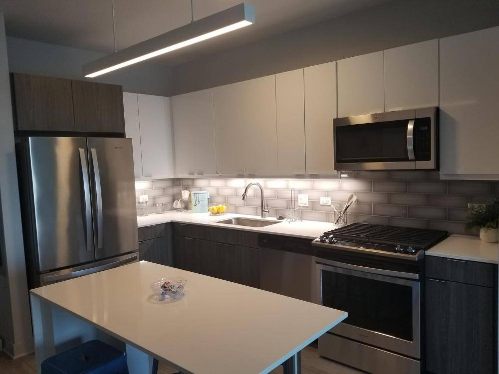 Apartment for rent at 1025 W Addison St #828, Chicago, IL 60613