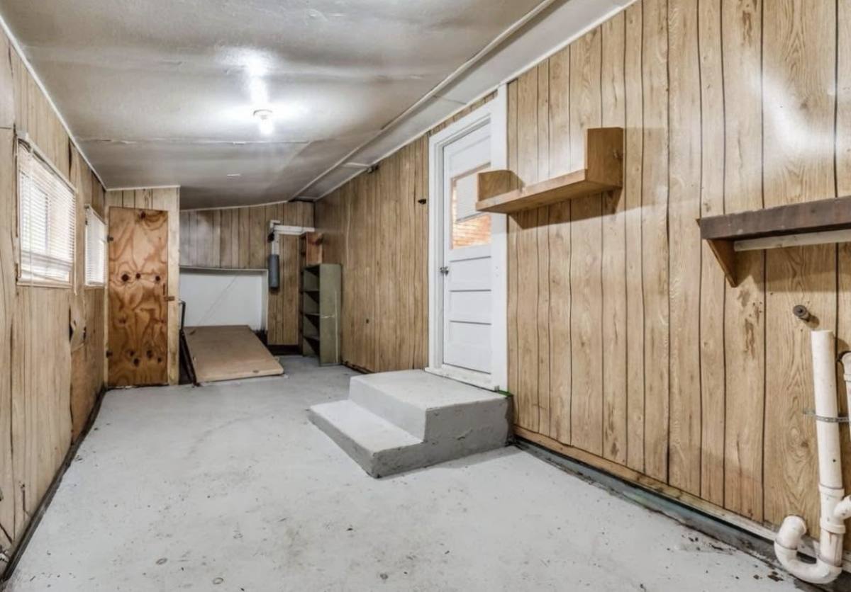 House for rent at 1137 SW 49th St, Oklahoma City, OK 73109