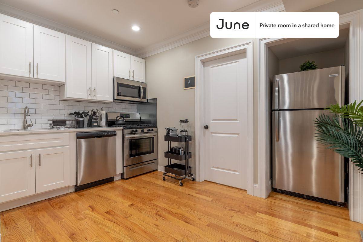 Apartment for rent at 33 N Margin St #C, Boston, MA 02113