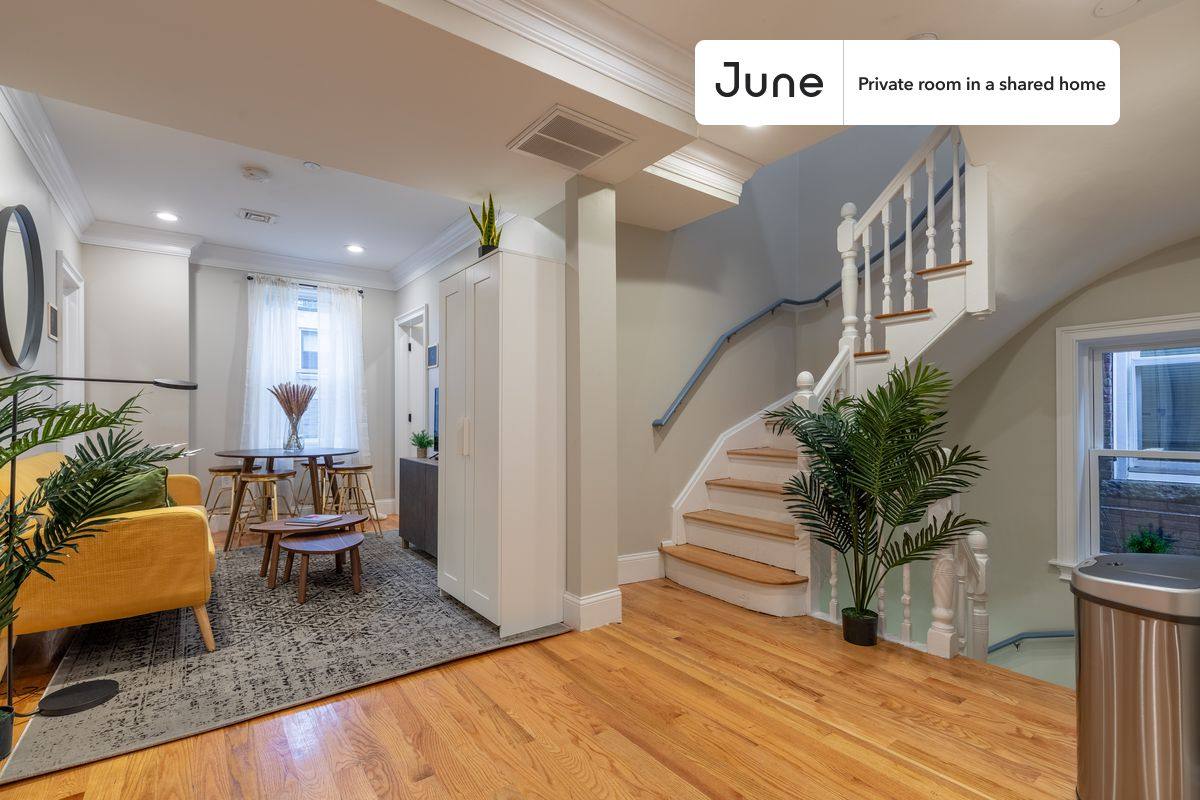 Apartment for rent at 33 N Margin St #C, Boston, MA 02113