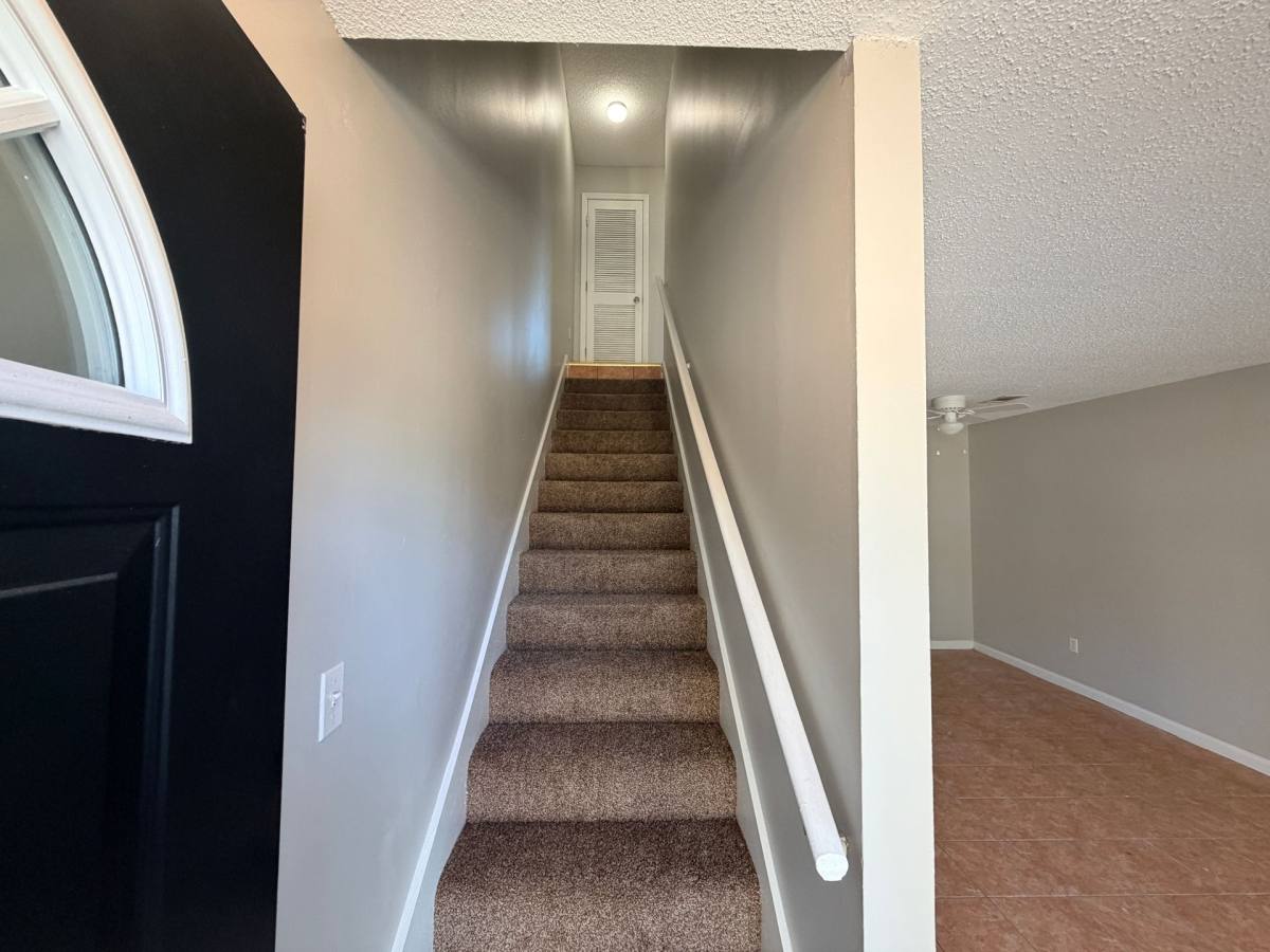 Apartment for rent at 1531 Woodard St, Valdosta, GA 31601